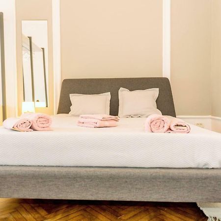 Central Premium Suites Timisoara Ngoại thất bức ảnh