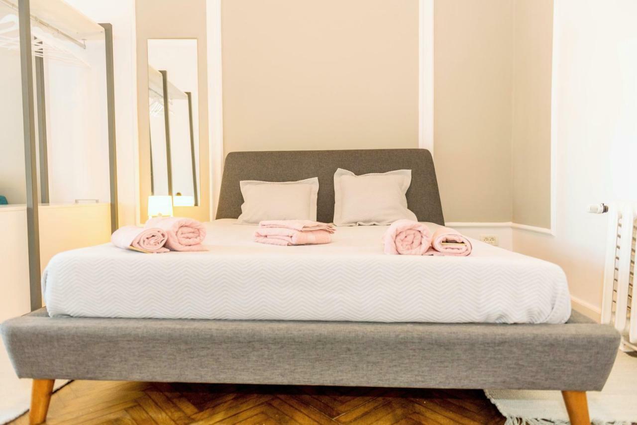 Central Premium Suites Timisoara Ngoại thất bức ảnh